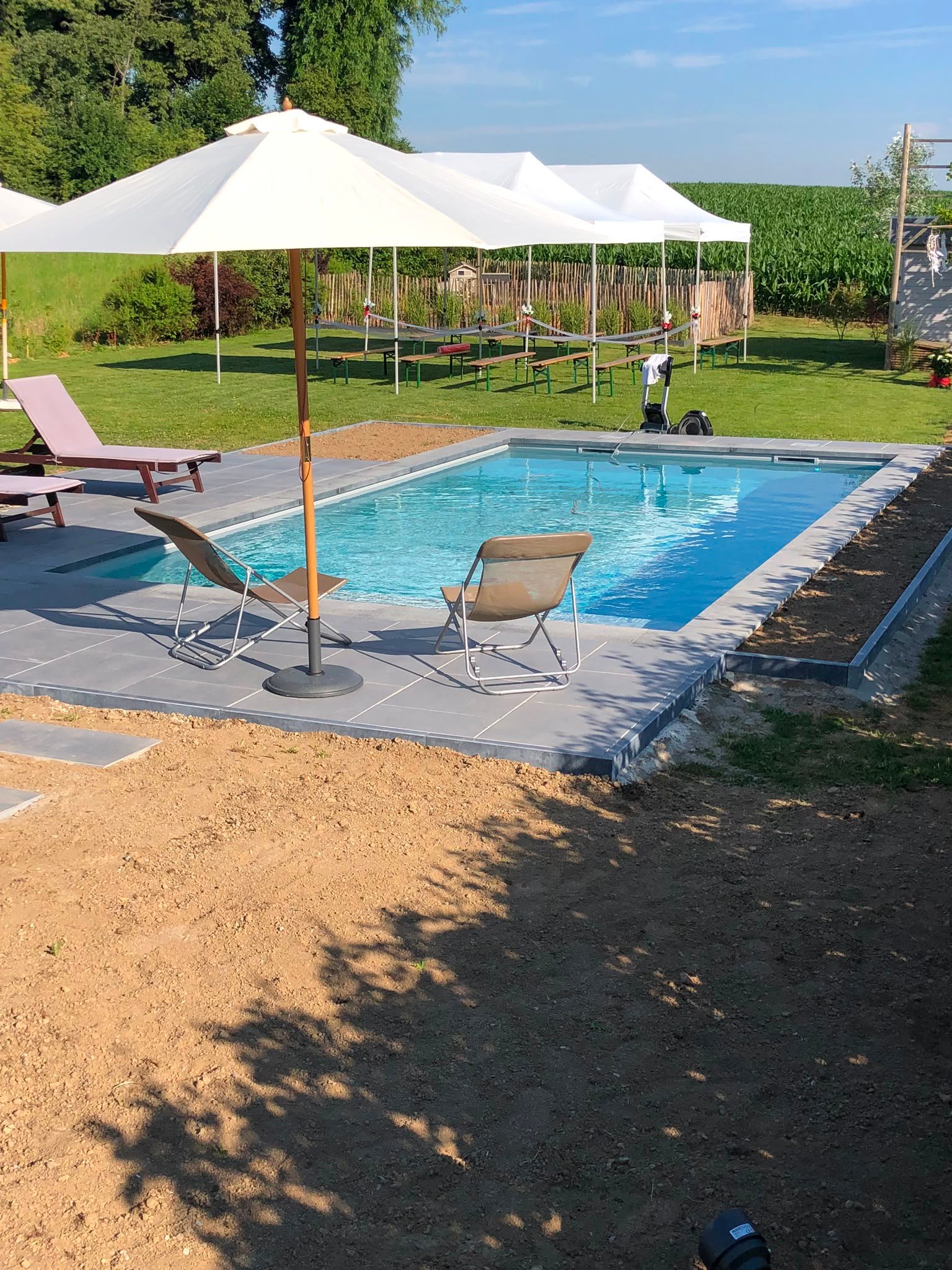 Plage de piscine