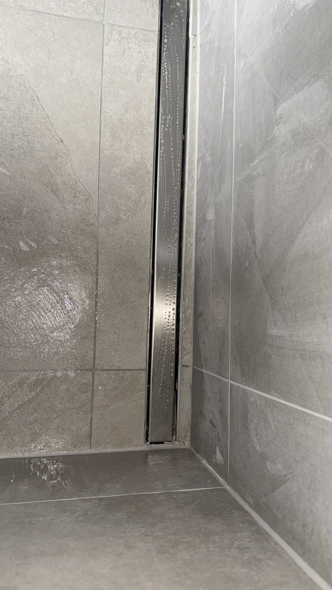 Carrelage salle de bain et receveur